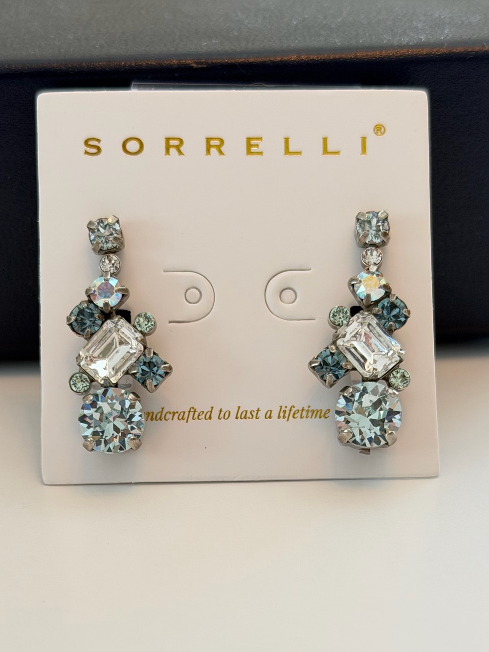 Sorelli post back drop earrings